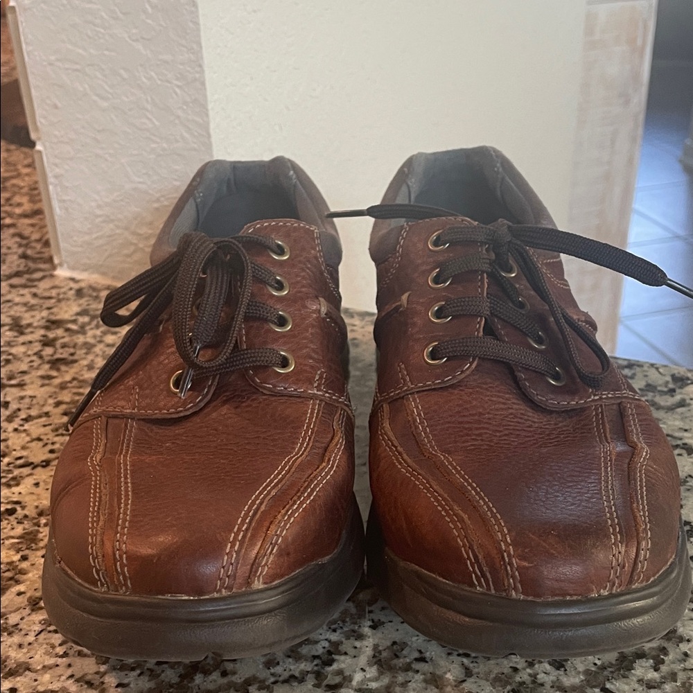 Clark’s men’s casual shoes cushion “ortholite”
